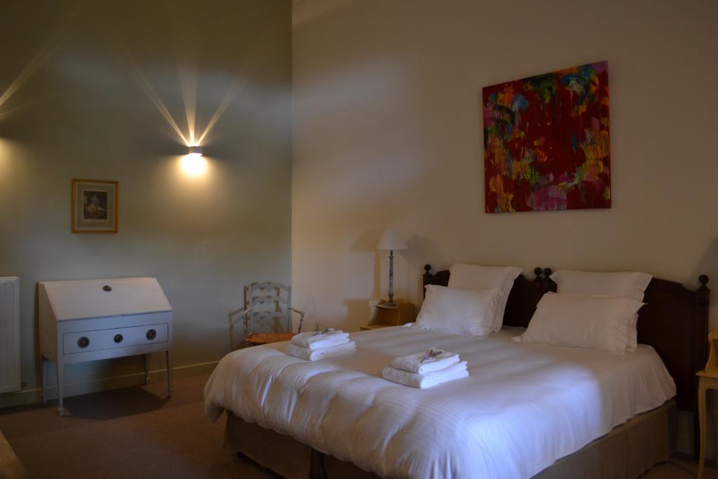 Bed and Breakfast Domaine De Ceyrac Conqueyrac Habitación foto