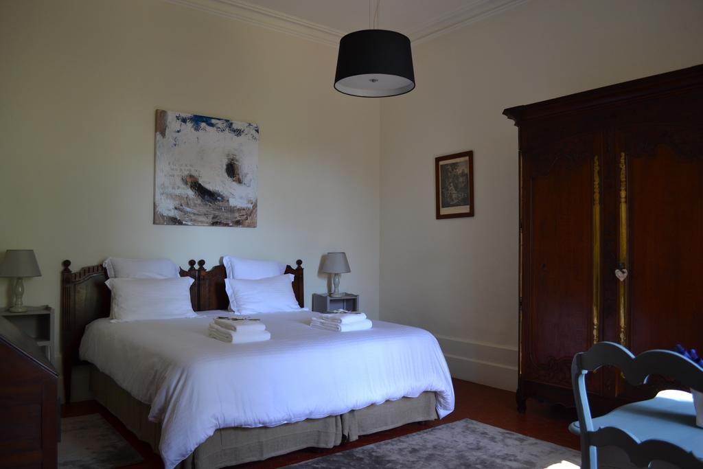 Bed and Breakfast Domaine De Ceyrac Conqueyrac Habitación foto